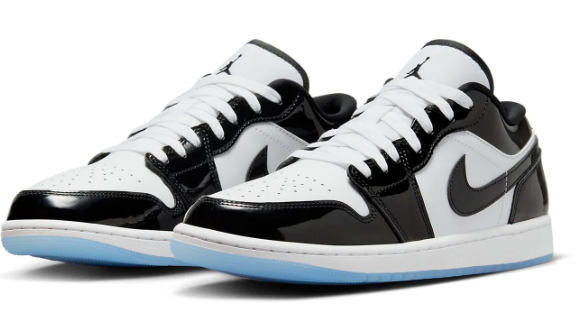 Air Jordan 1 Low SE “Concord” – Black & White