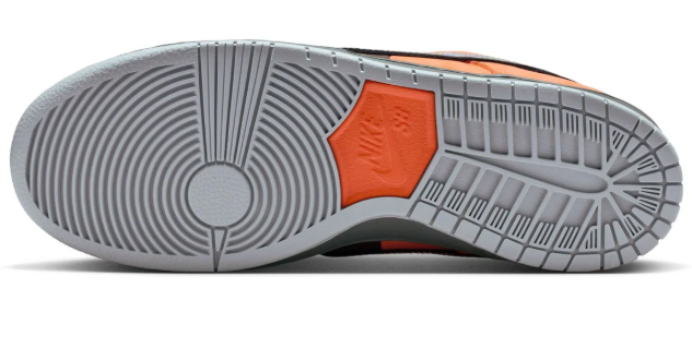 Nike SB Dunk Low Pro Muni Fast Pass – Safety Orange / Wolf Grey / Baroque Brown