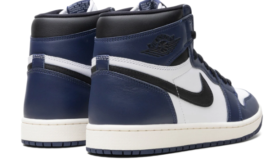 Air Jordan 1 Retro High OG “Midnight Navy” – White / Navy / Black