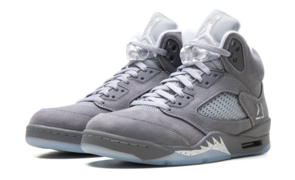 Air Jordan 5 'Wolf Grey' Sneakers – Grey / Silver / Icy Blue