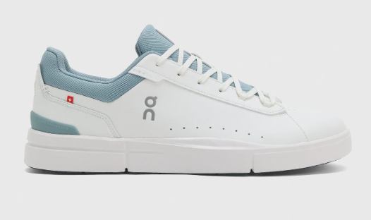 On Men's THE ROGER Advantage, White/Light Blue