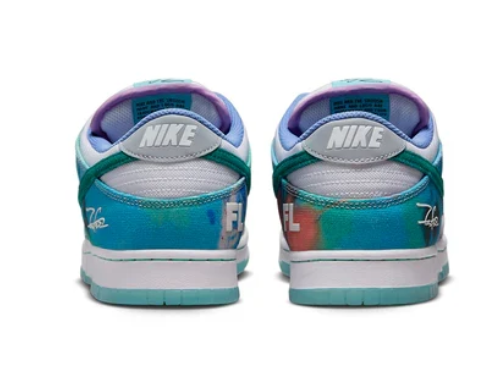 Nike SB Dunk Low x Futura Laboratories “Bleached Aqua” – HF6061-400
