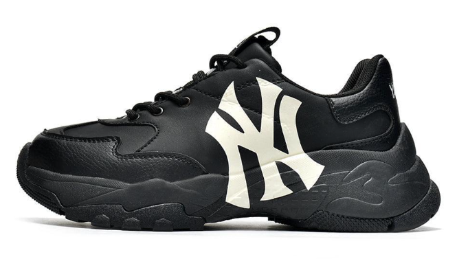 MLB Big Ball x Chunky New York Yankees 'Black / Cream' Sneakers