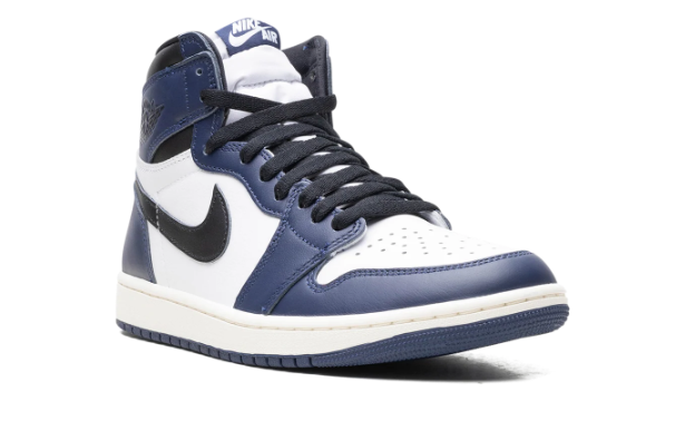 Air Jordan 1 Retro High OG “Midnight Navy” – White / Navy / Black
