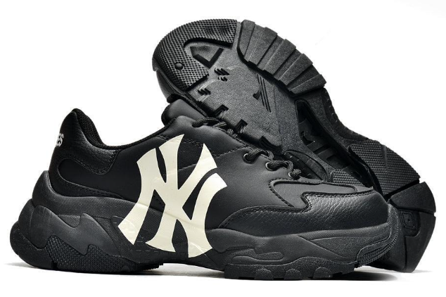 MLB Big Ball x Chunky New York Yankees 'Black / Cream' Sneakers