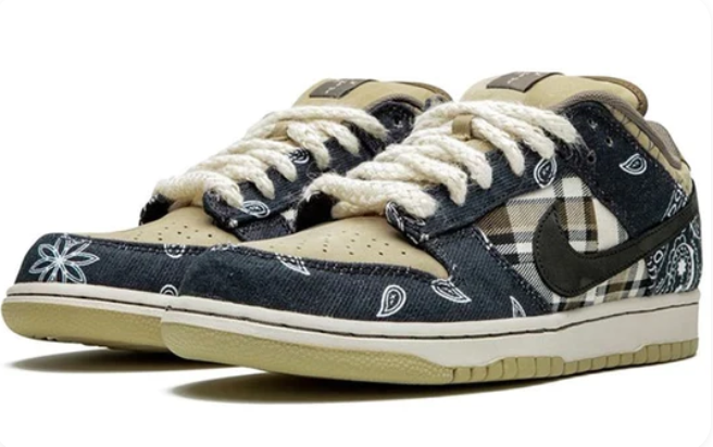 Nike SB Dunk Low x Travis Scott – CT5053-001