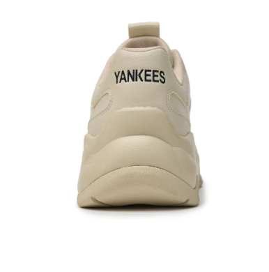 MLB Big Ball Chunky A New York Yankees 'Beige' Sneakers