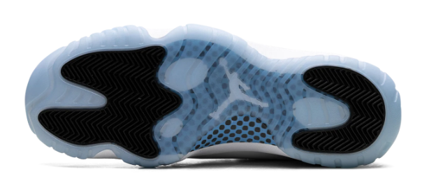 Air Jordan 11 Retro “Legend Blue” (2024) – White / Legend Blue